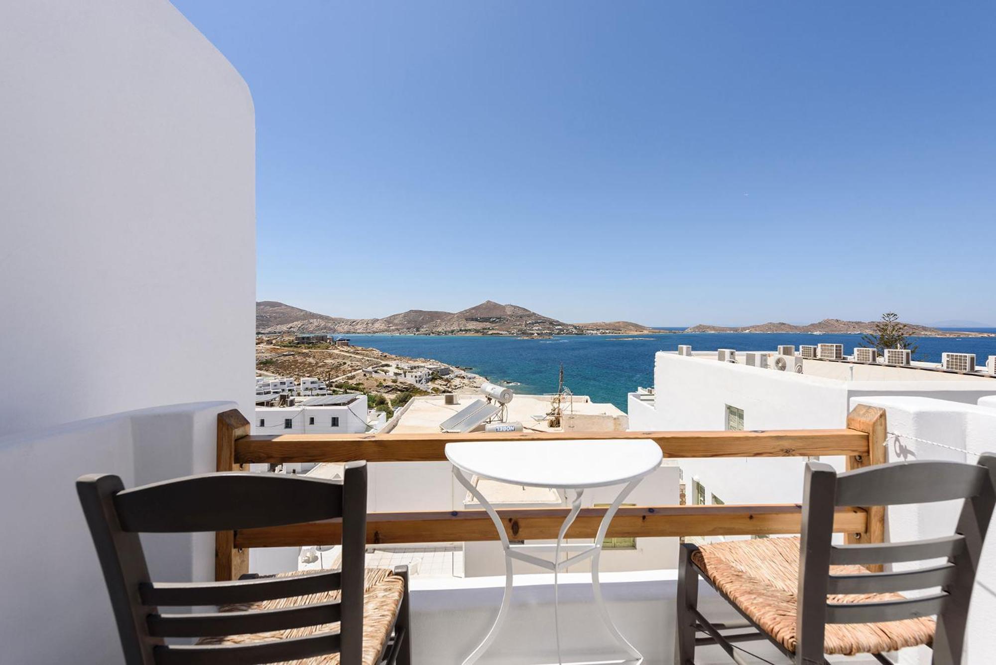 Vounali Naousa (Paros)